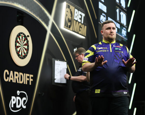 Jonny Clayton could hit the magical 25 point mark after only 7 weeks