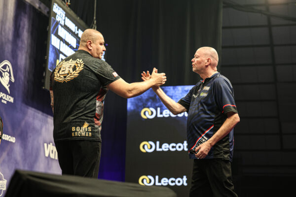 Kim Huybrechts and Andy Baetens  home hope rekindled on day one of the Belgian Darts Open