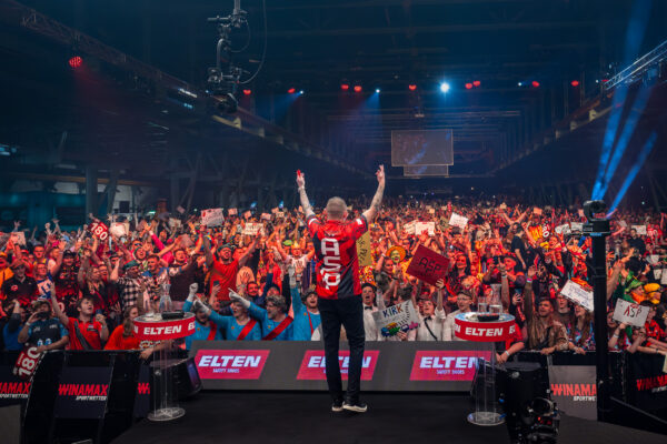 Nathan Aspinall masters Munich to seal the German Darts Grand Prix