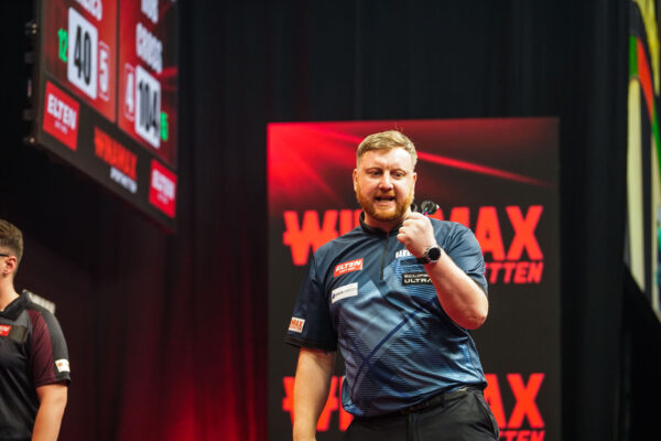 Cameron Menzies Secures World Matchplay Spot With Emotional Players Championship 23 Triumph 