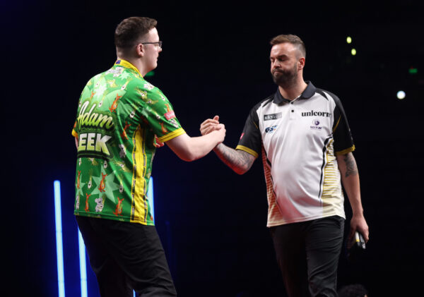 Raymond Smith and Adam Leek fly the flag at the New Zealand Darts Masters with upsets on day one 