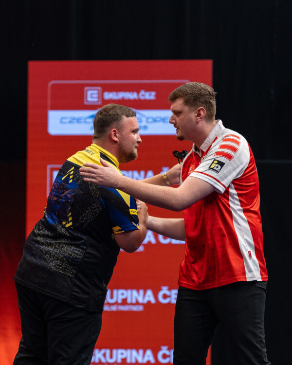 Luke Humphries and Luke Littler Return to Winning Ways at Czech Darts Open